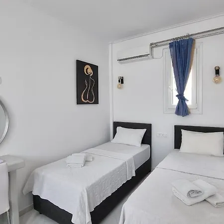 3 Bedrooms House